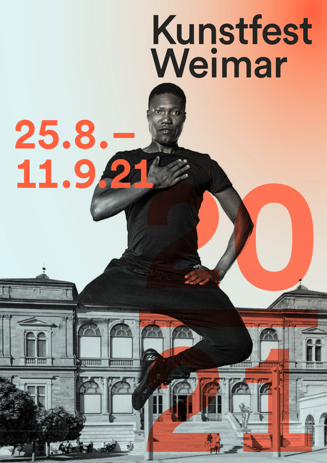 Das Kunstfest Weimar ist ein führendes Kunstfestival. Die Stadt wird zur Bühne für internationale Theateraufführungen, Konzerte, Literatur, Film und bildende Kunst. Unser grafisches Konzept spielt mit Irritation, schafft neue Perspektiven durch kreative Collagen mit surrealen Größenverhältnissen.